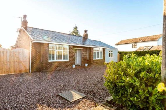 4 bedroom Detached f...